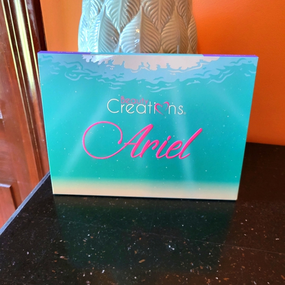 Beauty creations eyeshadow palette. " Ariel"